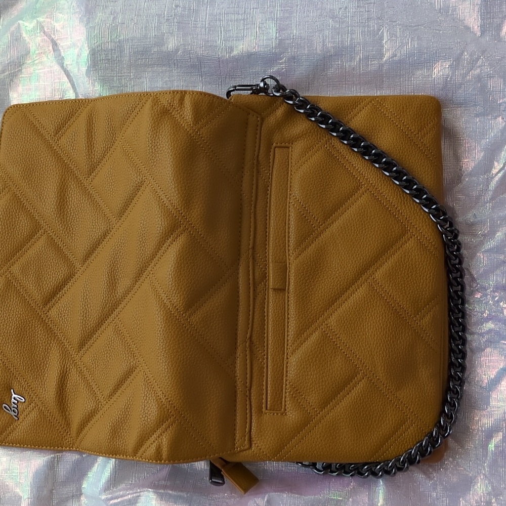 Lug Mustard Quilted Bag with Gunmetal Chain Strap And RFID Card Purse NWOT - Picture 4 of 10